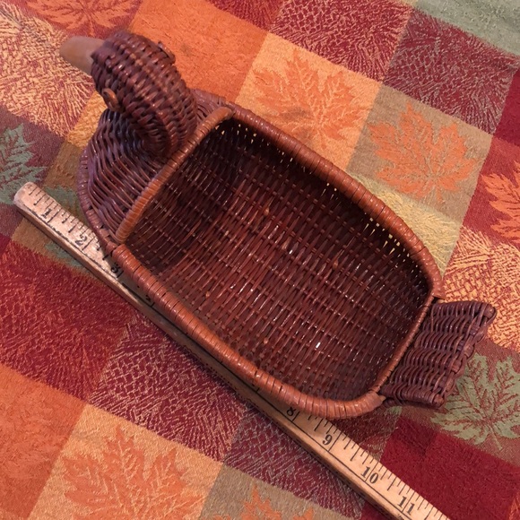 Vintage wicker duck basket - Picture 15 of 16